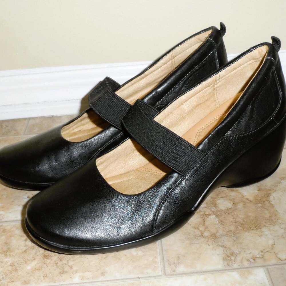 Naturalizer N5 Comfort Black Genuine Leather Wedge Loafers -size 8.5
